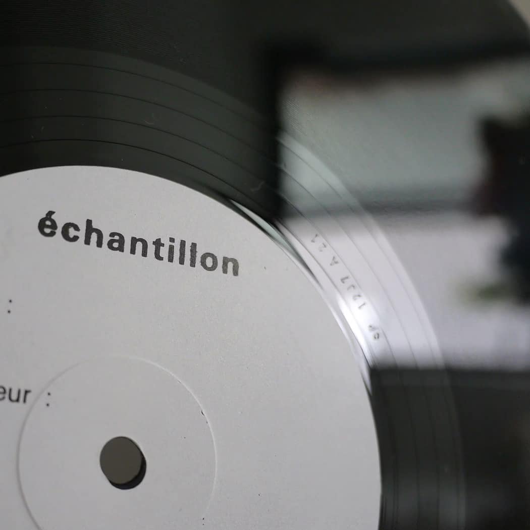 QUEEN - One Year Of Love (Test Pressing) - Image 4