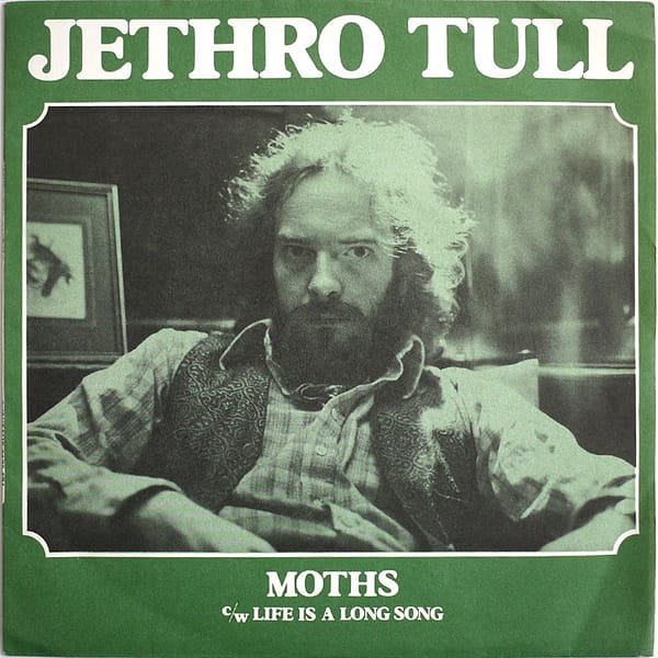 JETHRO TULL - Moths