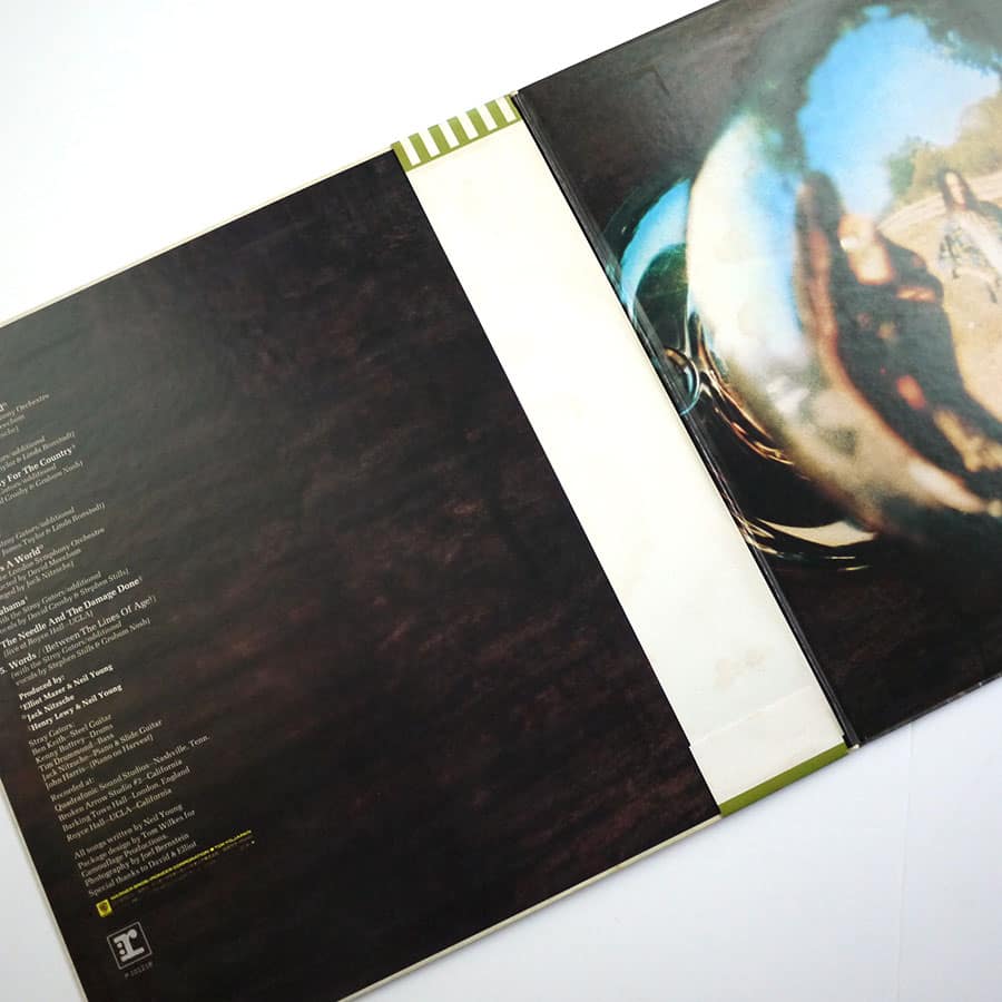 NEIL YOUNG - Harvest - Image 4