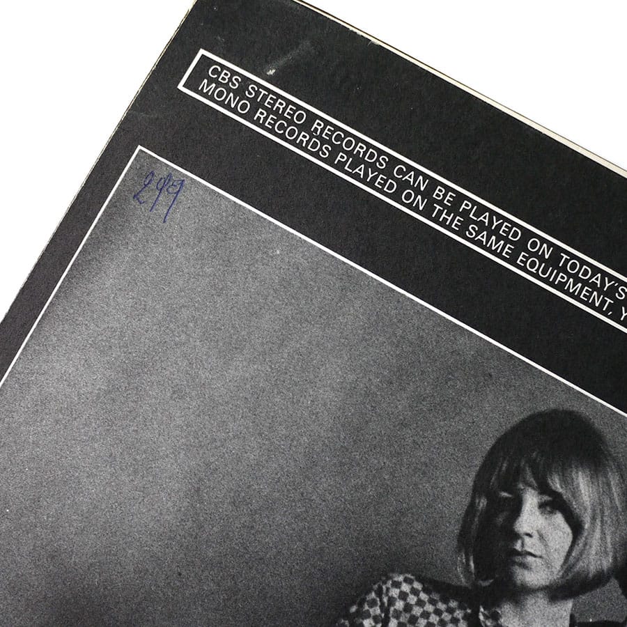 CHICKEN SHACK - Forty Blue Fingers, Freshly Packed And Ready To Serve - Image 4