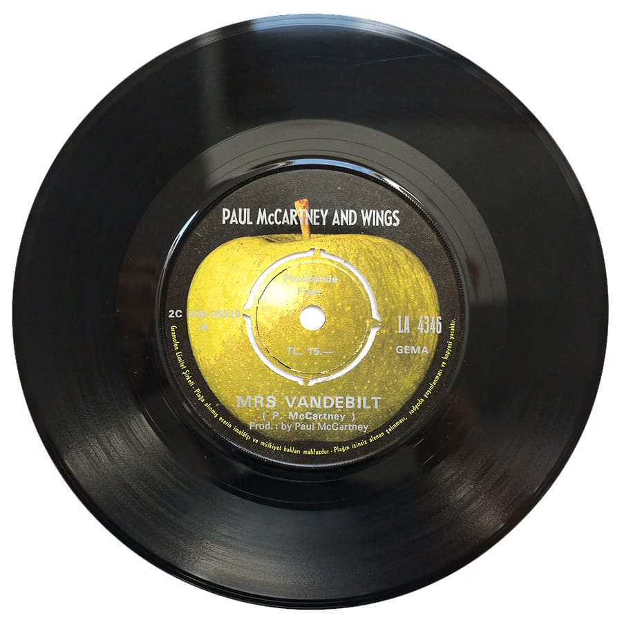 WINGS - Mrs. Vandebilt - Image 3