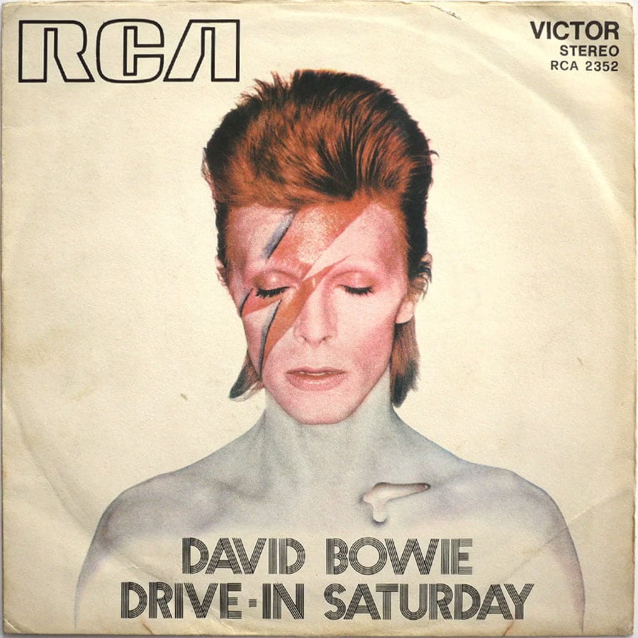 DAVID BOWIE - Drive in Saturday
