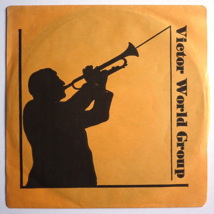 KISS - Calling Dr. Love - Image 4